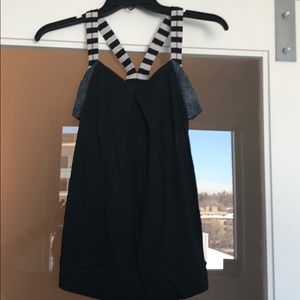 Lululemon tank top with bra